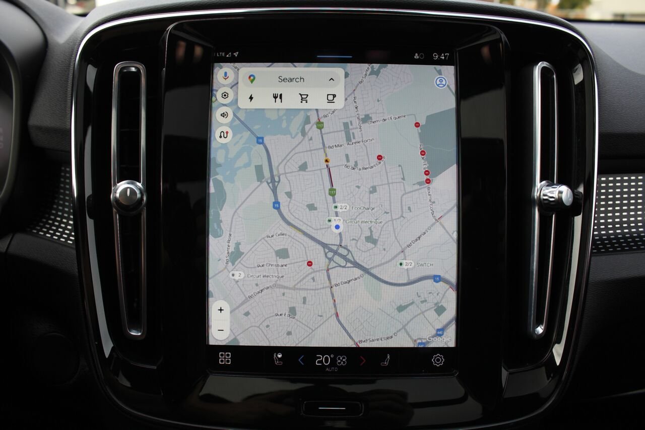 Volvo XC40 VIN: YV4ED3UR6M2546734 2021 Noir Sainte-Rose - photo #17