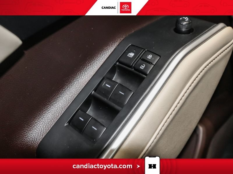 2022 Toyota Highlander Blue Laval - photo #17