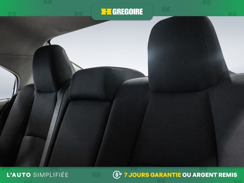 Toyota Corolla 2022 Noir Saint-Eustache - photo #16