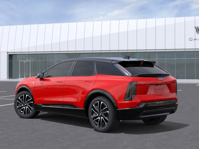 2027 CADILLAC OPTIQ 2027 Orange