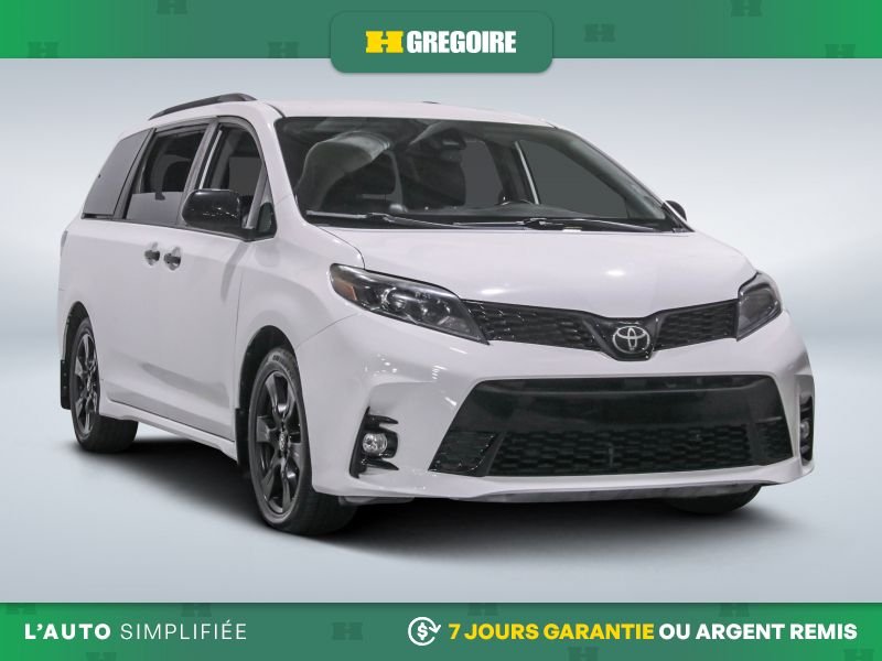 2020 Toyota Sienna White Blainville - photo #0