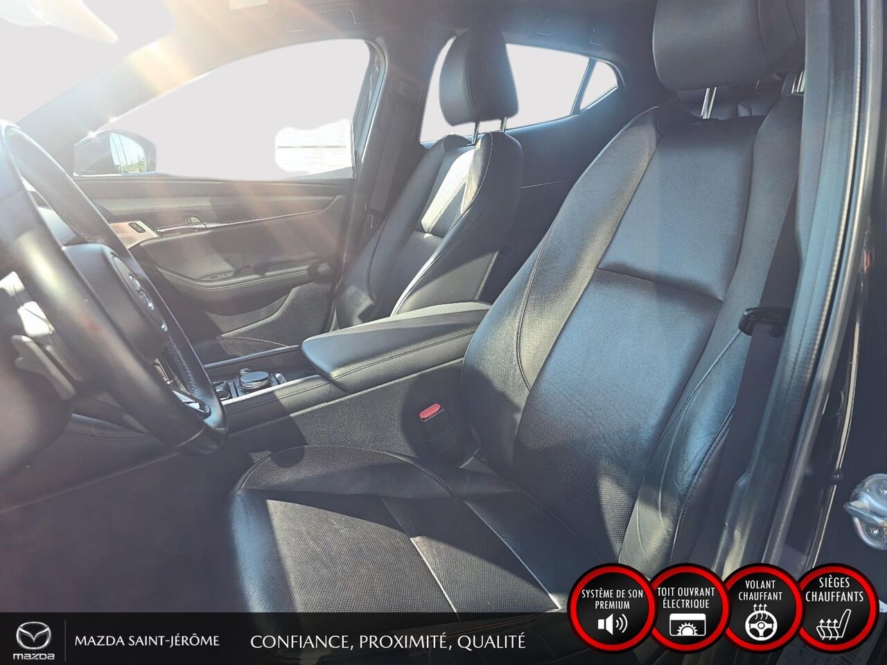 2022 Mazda Mazda3 Sport GT | CUIR | TOIT OUVRANT | AUTOMATIQUE | Black Saint-Jérôme - photo #17