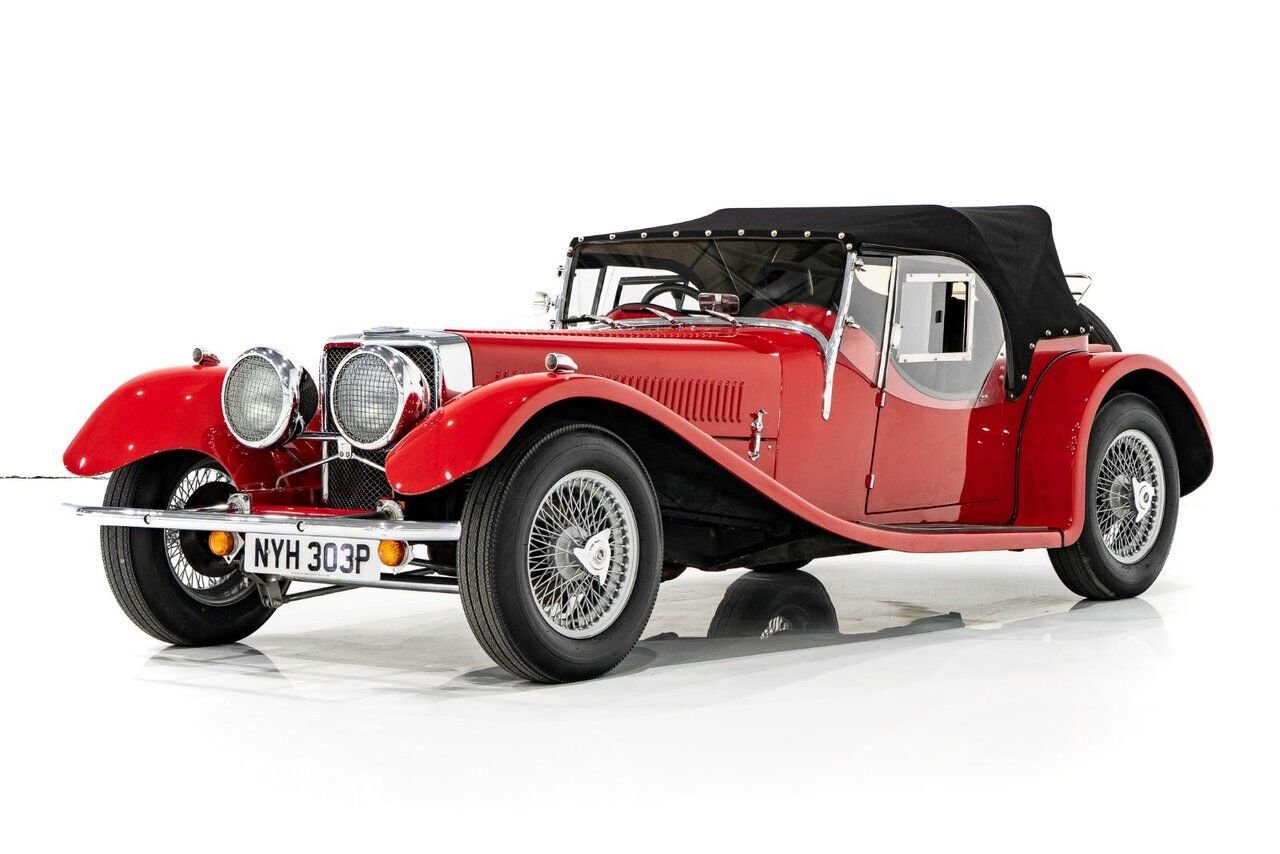 Panther J72 Roadster 1975 Rouge Montréal - photo #21