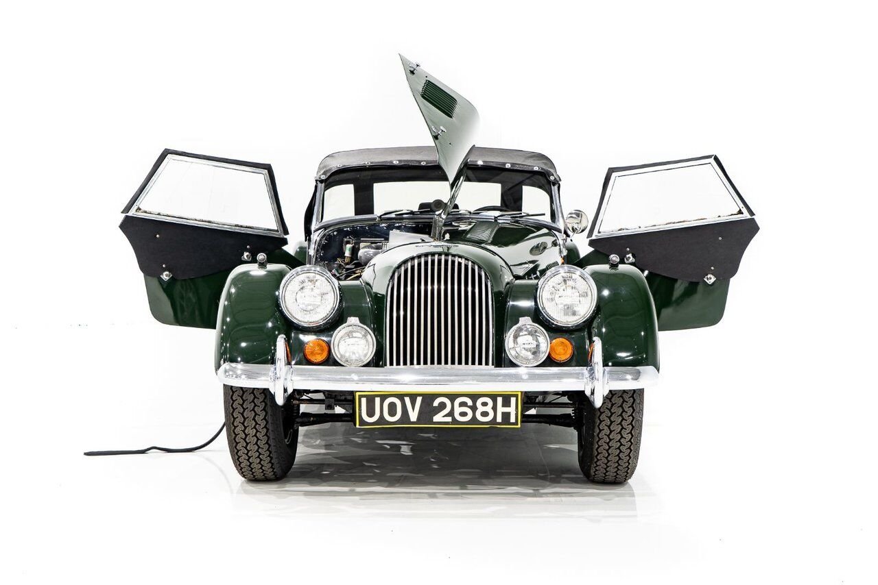 1970 Morgan Plus 8 Unrestored with only 7137km (4435miles) | PRIX EN USD Green Montreal - photo #22