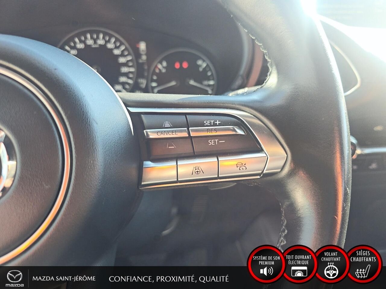 2022 Mazda Mazda3 Sport GT | CUIR | TOIT OUVRANT | AUTOMATIQUE | Black Saint-Jérôme - photo #15
