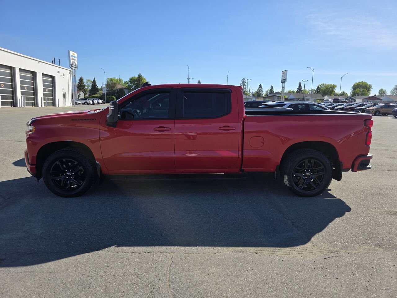 2021 Chevrolet Silverado 1500 RST Red Rouyn-Noranda - photo #19