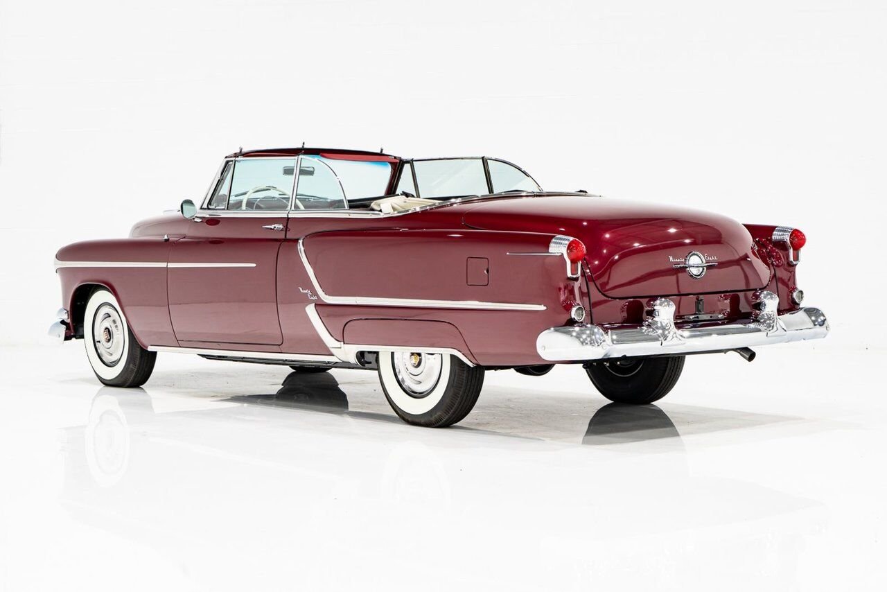 1953 Oldsmobile 98 PRIX EN USD | Convertible Beautifully Presented from complete Restoration Red Montreal - photo #84