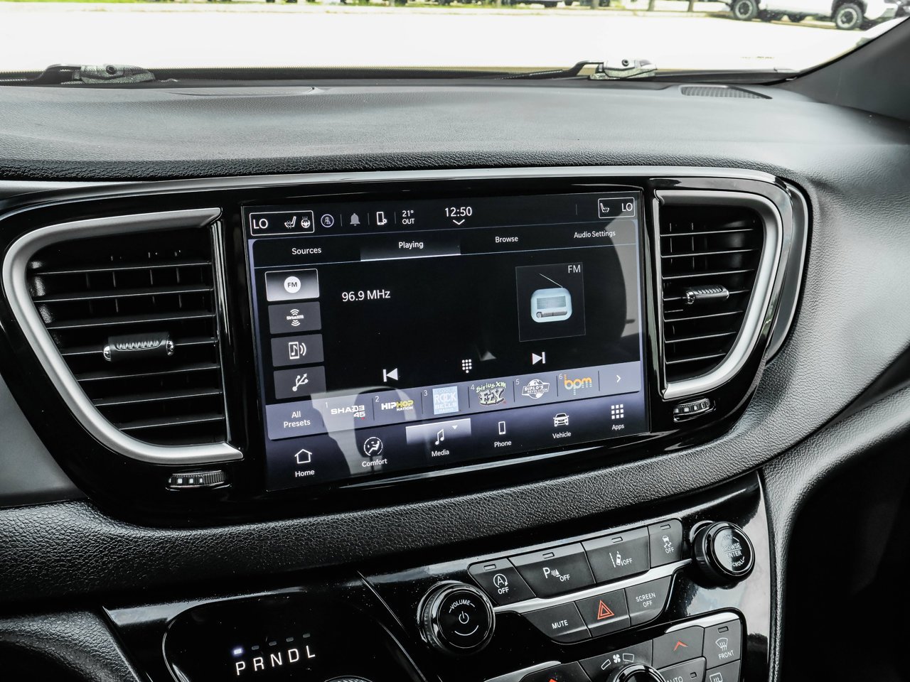 2025 Chrysler Grand Caravan SXT 2WD Black Sherwood Park - photo #27