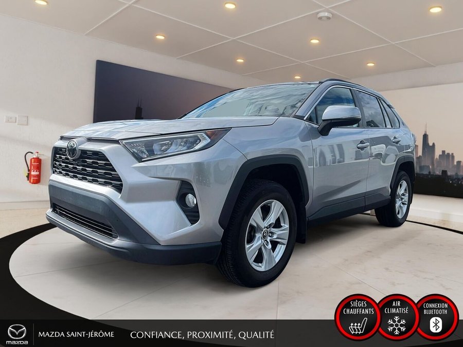 Toyota RAV4 XLE | TOIT OUVRANT | AWD | 2020 Argent