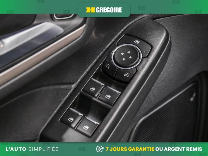 2022 Ford Escape Grey Saint-Eustache - photo #11