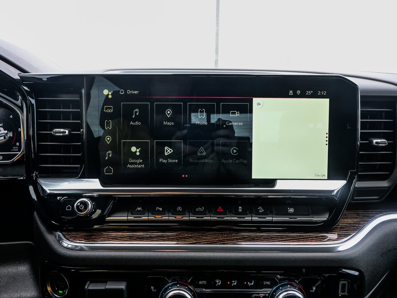 2024 GMC Sierra 1500 4WD Crew Cab 147 Elevation Grey Sherwood Park - photo #25