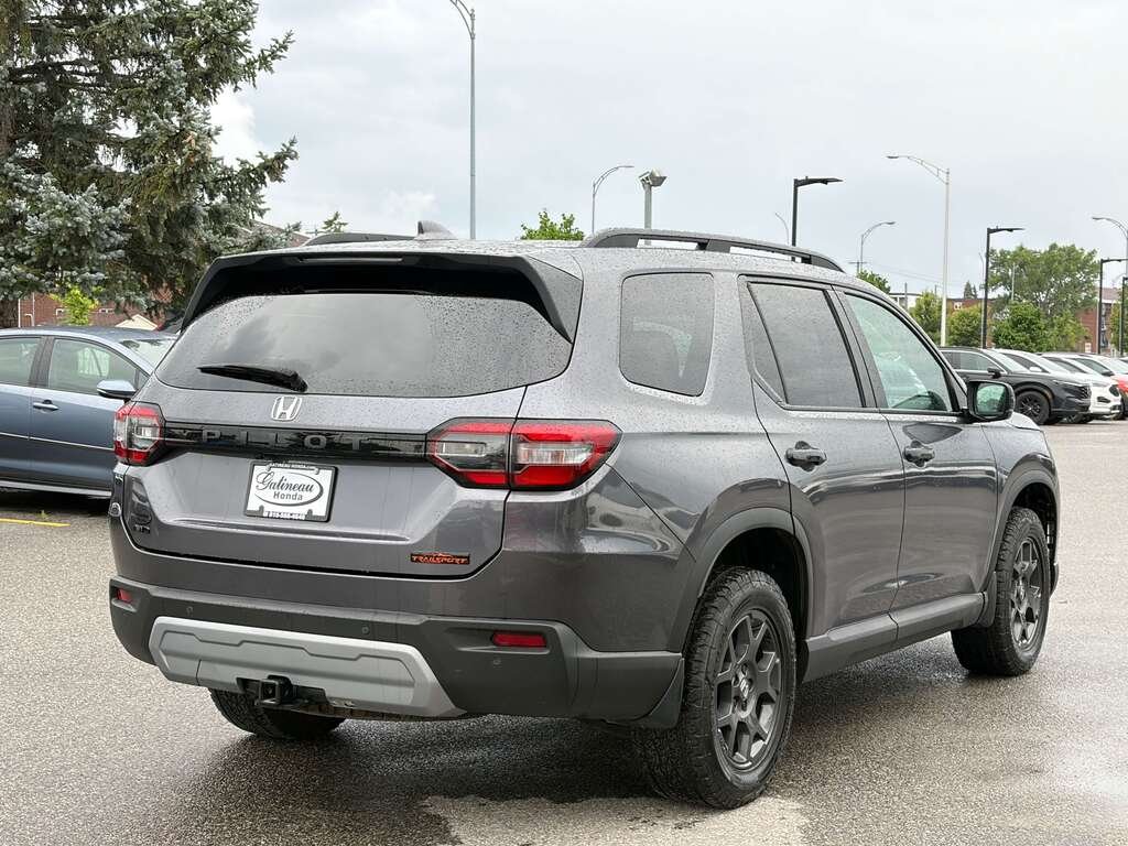 2023 Honda Pilot TrailSport Grey Gatineau - photo #5