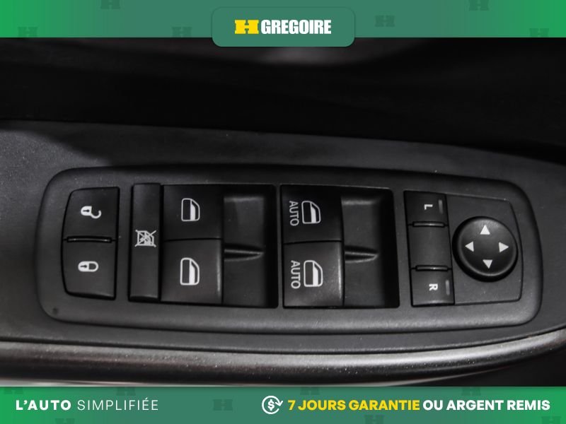 2021 Jeep Cherokee Orange Saint-Eustache - photo #11