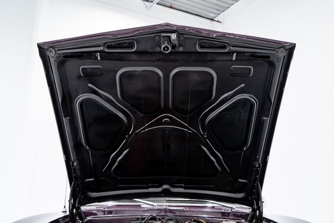 1967 Chevrolet Camaro PRIX EN USD Convertible Beautifully presented from former Restoration Purple Montreal - photo #20