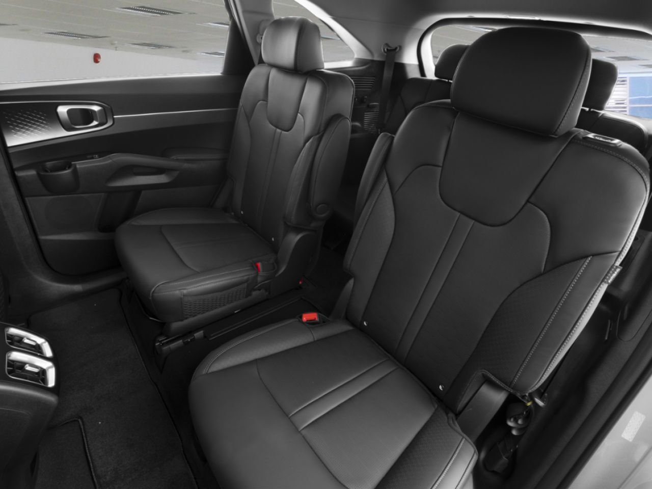Kia Sorento hybride 2026 Gris interstellaire Nantes - photo #5