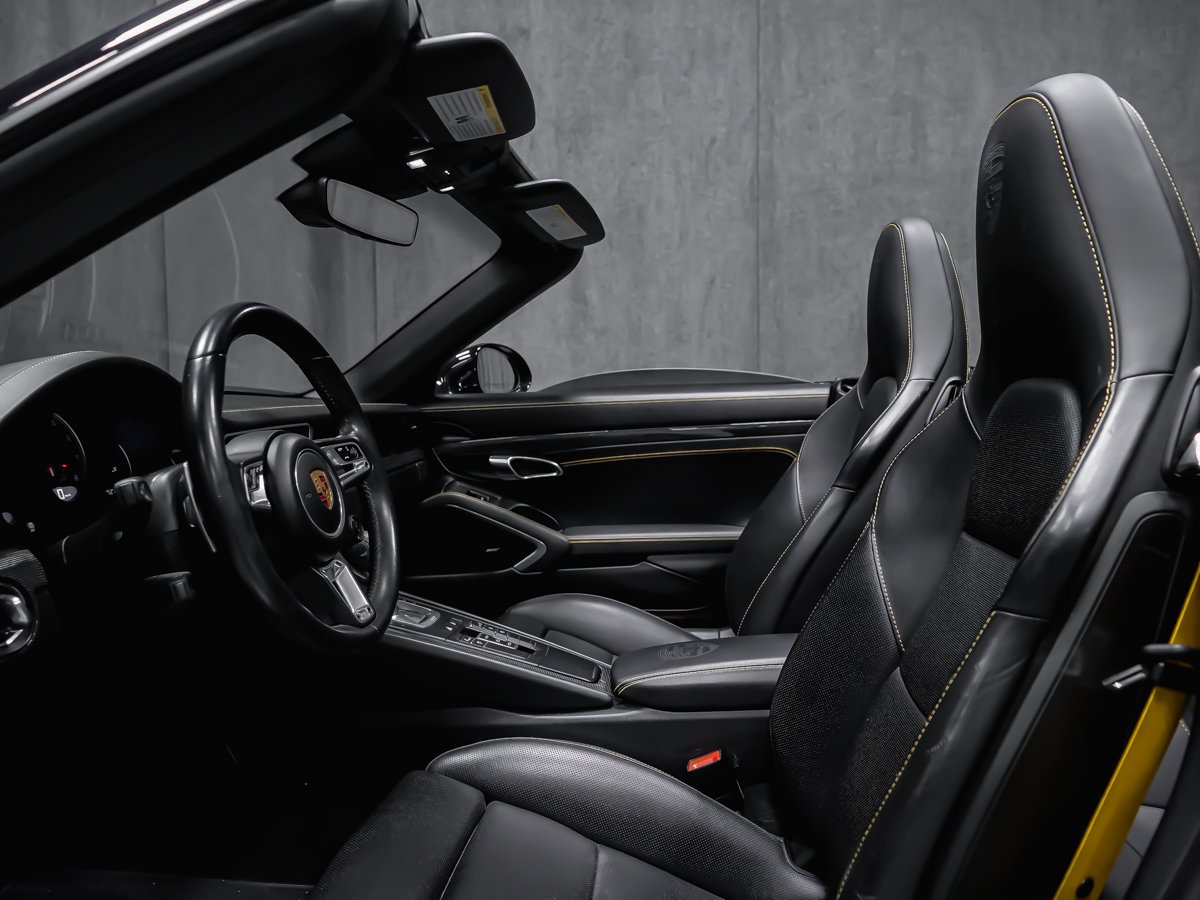 2017 Porsche 911 TURBO S Black Montreal - photo #36