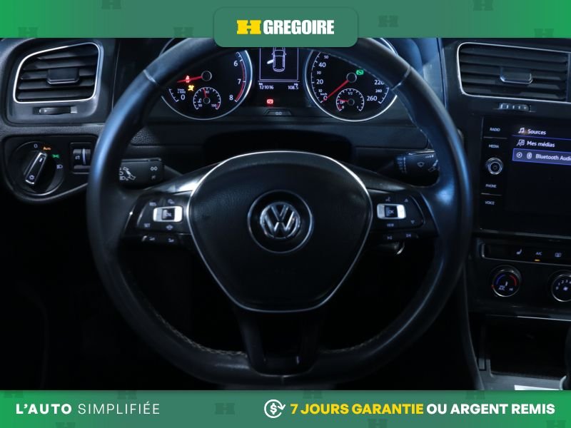 Volkswagen Golf 2021 Bleu Laval - photo #17