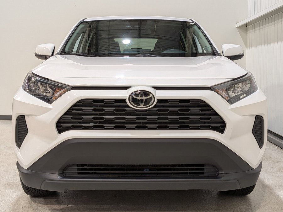 Toyota RAV4 LE AWD 2024 Blanc