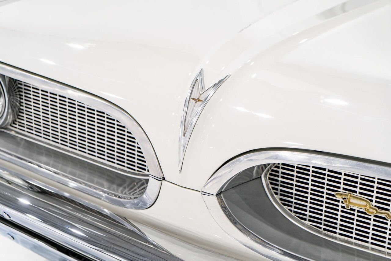 Pontiac PARISIENNE **PRIX EN USD** Fully restored with 261cu.in. and GM built sheet 1959 Blanc Montréal - photo #36