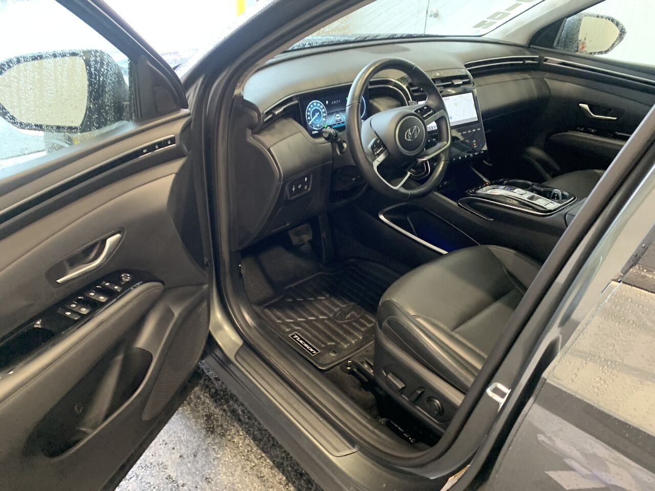 Hyundai Tucson hybride TUCSON LUXURY 2023 Gris Châteauguay - photo #21