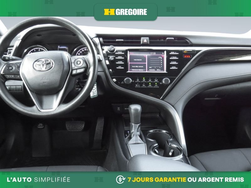 2019 Toyota Camry White Saint-Eustache - photo #25