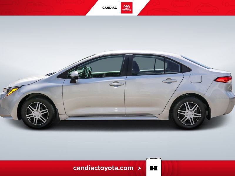 2022 Toyota Corolla Silver Laval - photo #4
