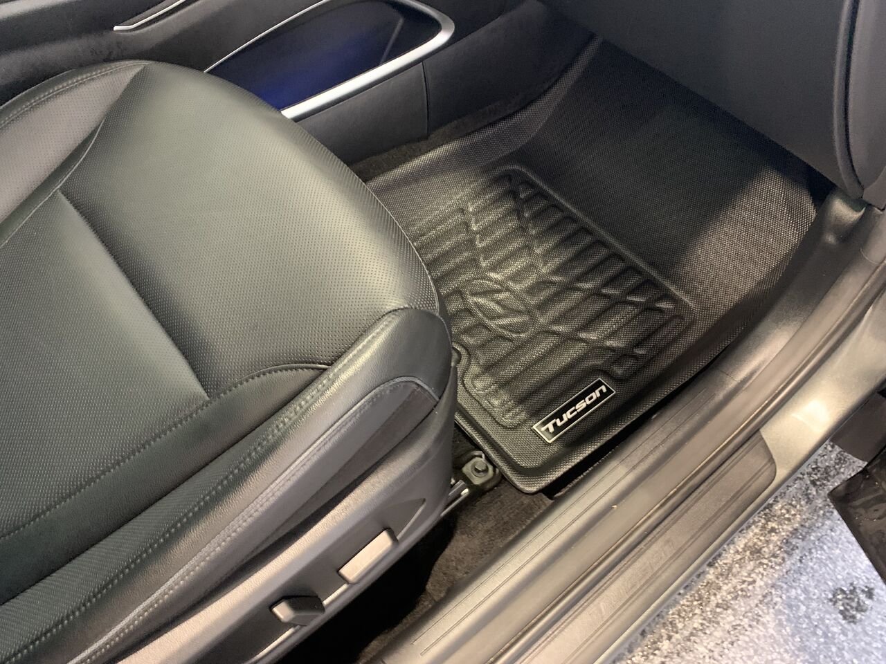 Hyundai Tucson hybride TUCSON LUXURY 2023 Gris Châteauguay - photo #14