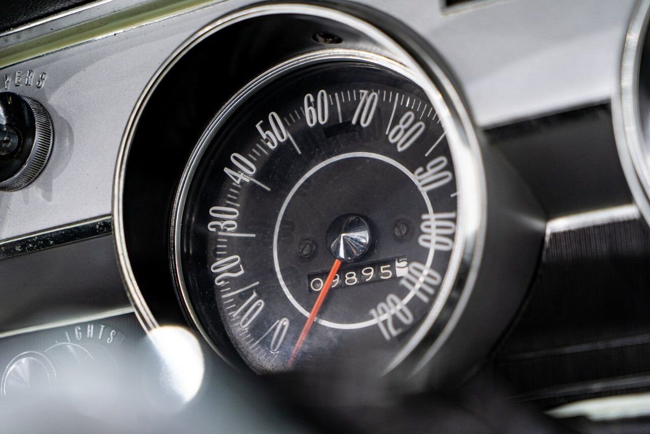 1966 Oldsmobile 442 PRIX EN USD | Matching# 400cu.in. 4-Speed Blue Montreal - photo #69