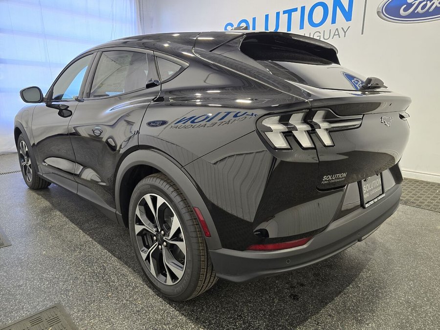 Ford Mustang Mach-E 2026 Noir