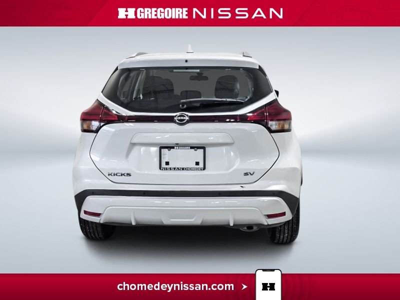 2024 Nissan Kicks White Laval - photo #7