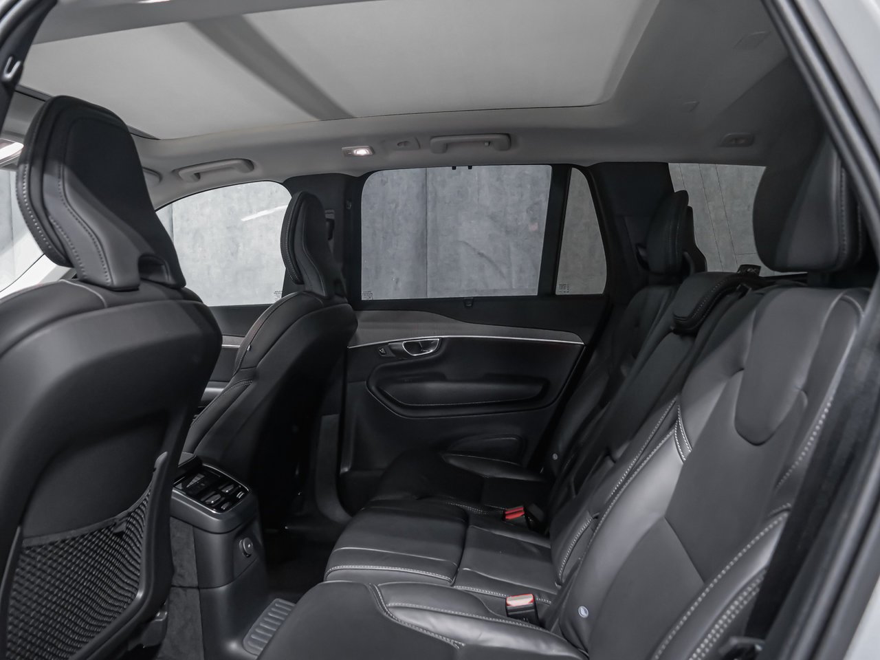 2025 Volvo XC90 Plug-In Hybrid T8 ULTRA BRIGHT Grey Montreal - photo #10