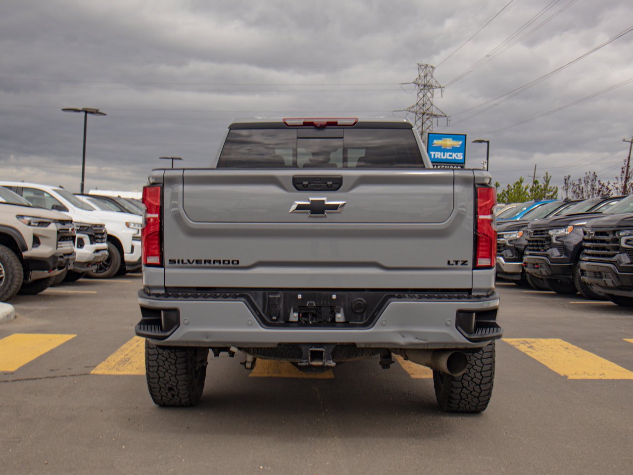 2024 Chevrolet Silverado 3500HD 4WD Crew Cab 159 LTZ Grey Sherwood Park - photo #8