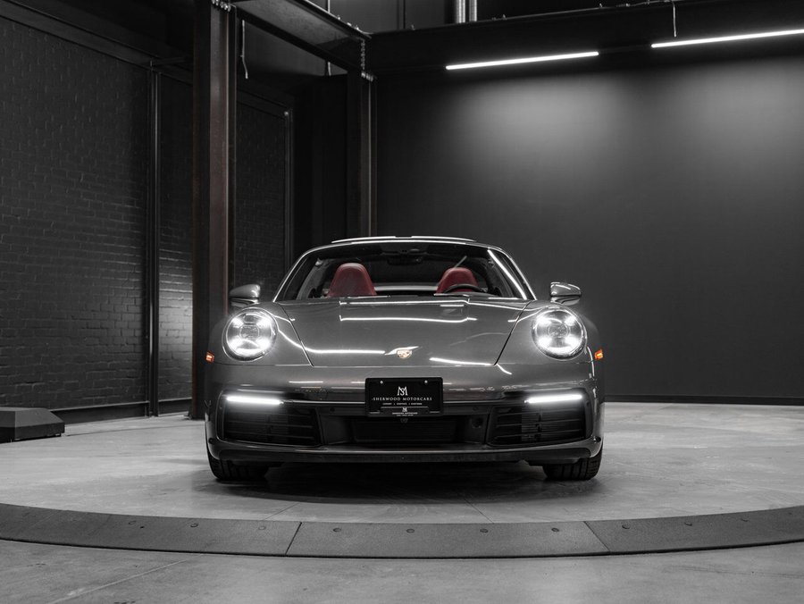 2021 Porsche 911 Targa 2021 Grey