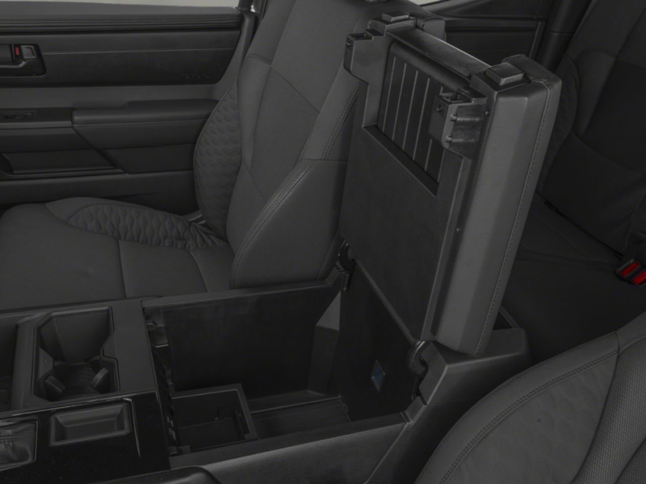 2026 Toyota Tundra Midnight Black Metallic Mont-Laurier - photo #11