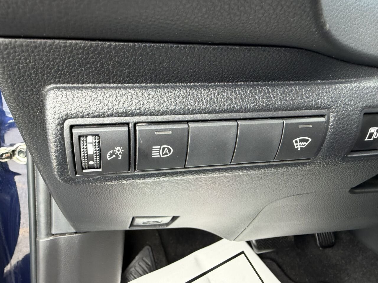Toyota Corolla HYBRIDE 2022 Bleu Laval - photo #26