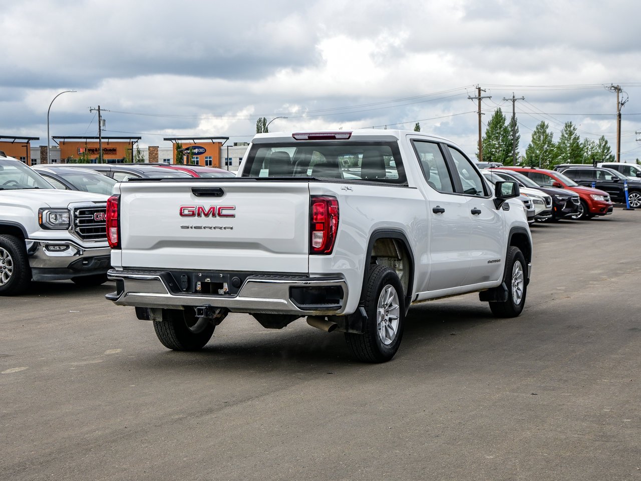 2023 GMC Sierra 1500 4WD Crew Cab 147 Pro White Sherwood Park - photo #12