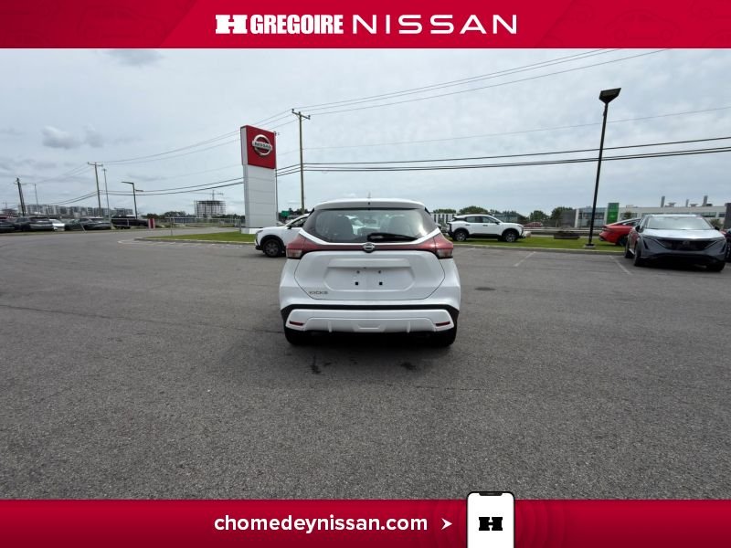 2024 Nissan Kicks White Laval - photo #8