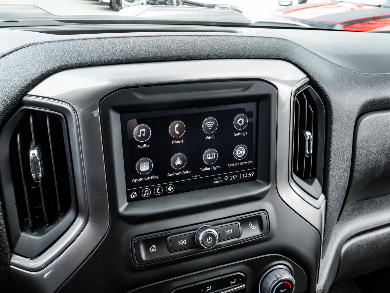 2025 Chevrolet Silverado 1500 4WD Crew Cab 147 Custom Trail Boss White Sherwood Park - photo #25