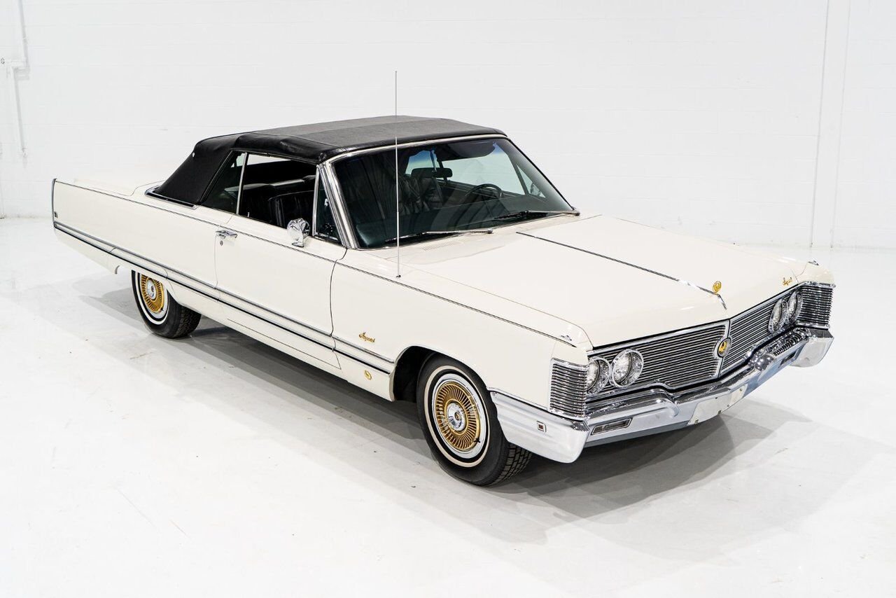 Chrysler IMPERIAL Unrestored with only 31,056 original miles **PRICE IN USD** 1968 Blanc Montréal - photo #6