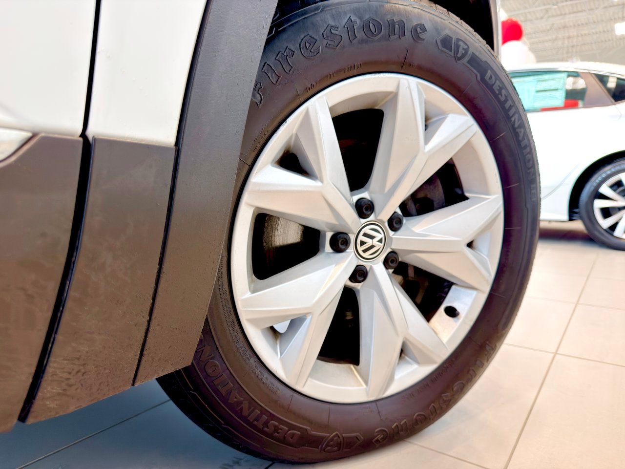 2018 Volkswagen Atlas White Notre-Dame-des-Prairies - photo #18