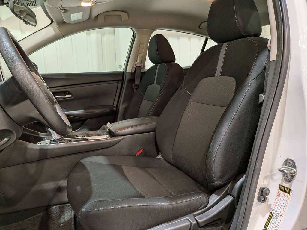 2024 Nissan Sentra SV CVT White Val-David - photo #11