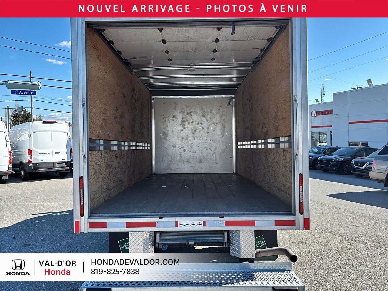 2025 Chevrolet Fourgonnette commerciale tronquée Express 3500 fourgonnette 159 po White Val-d'Or - photo #6