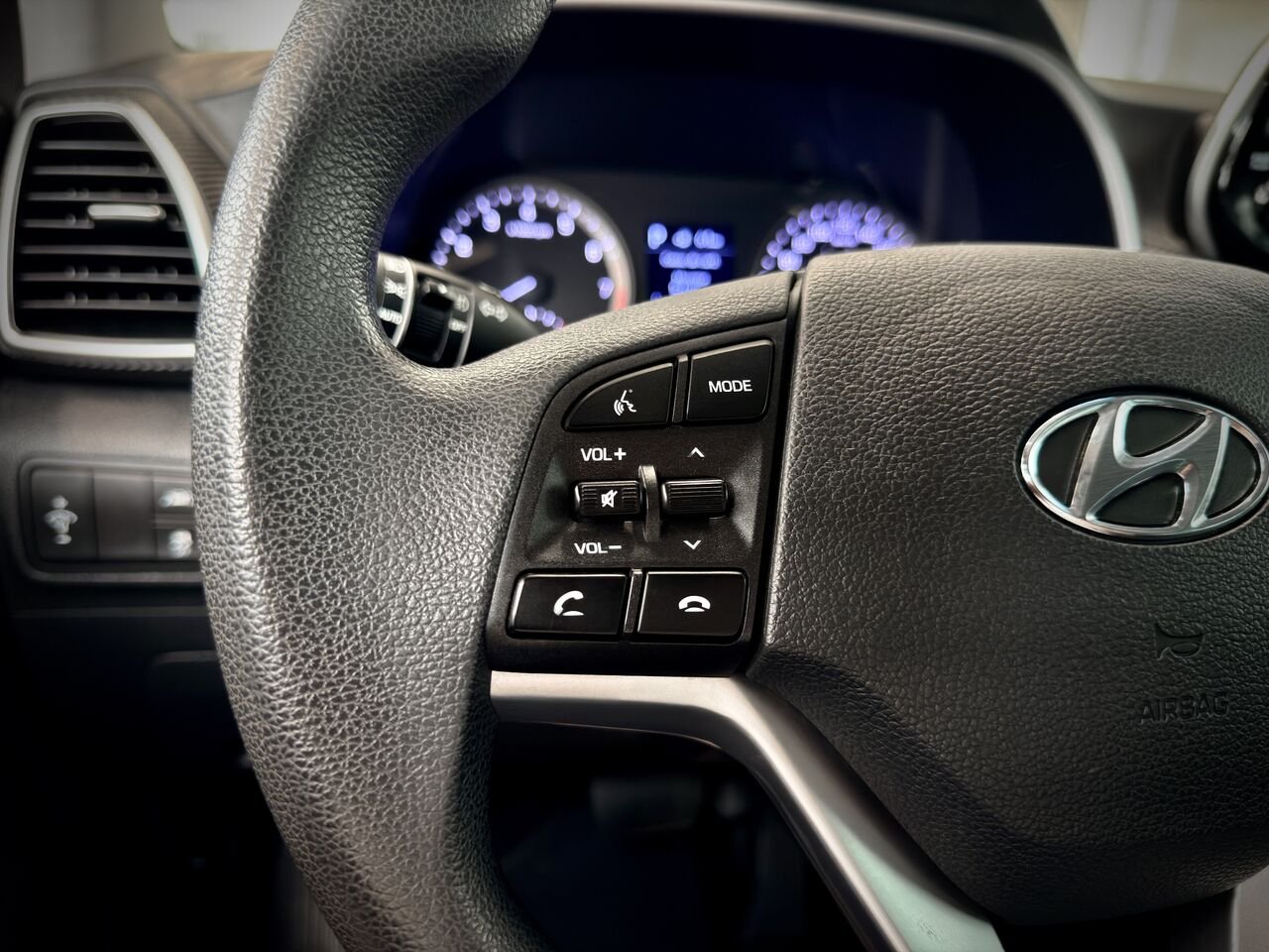 Hyundai Tucson 2020 Noir Notre-Dame-des-Prairies - photo #21