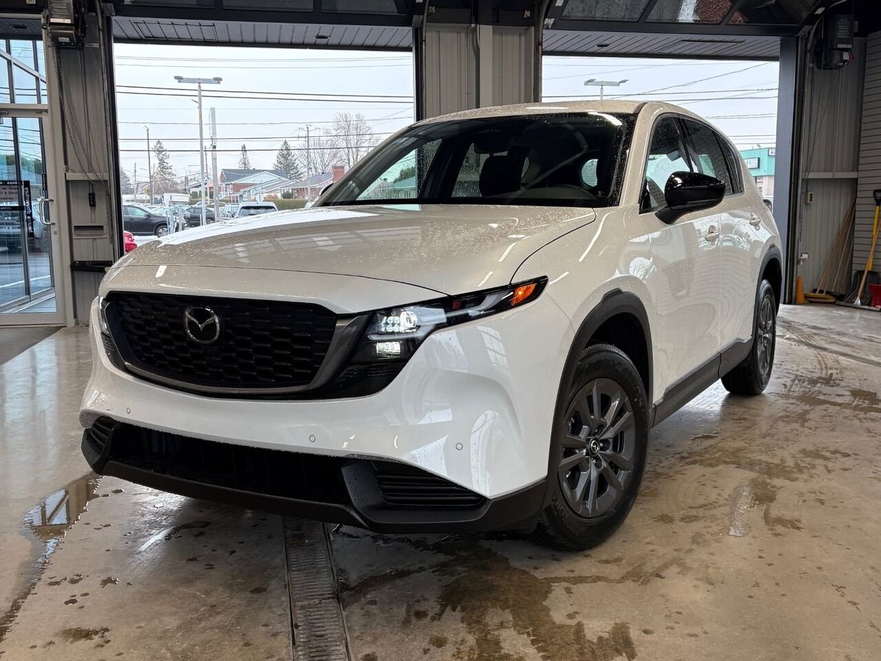 MAZDA CX-5 GX TI 2026 Blanc rhodium métallisé Châteauguay - photo #0