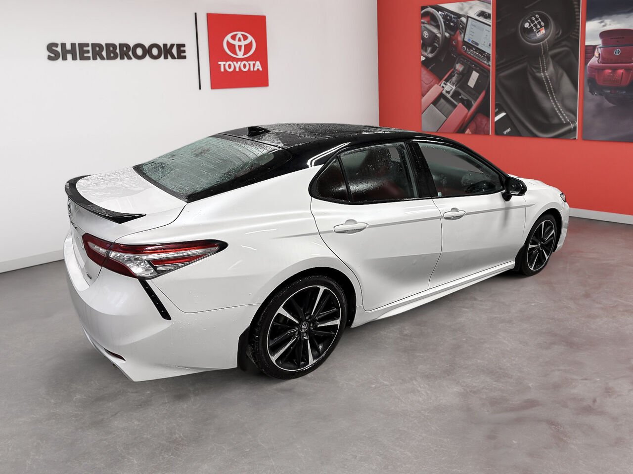 Toyota Camry XSE/TOIT PANORAMIQUE OUVRANT/SIÈGES CHAUFFANTS/AC BIZONE/ 2020 Blanc Sherbrooke - photo #5