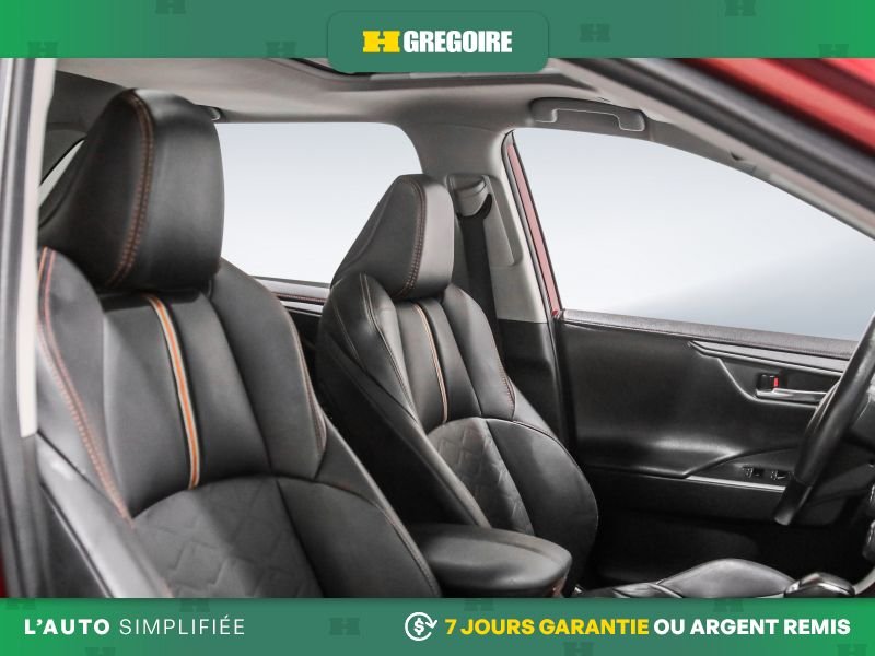 2023 Toyota Rav 4 Red Blainville - photo #31