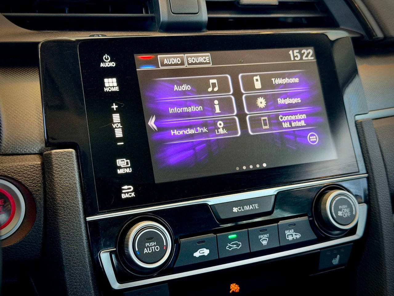 2018 Honda Civic Sedan White Notre-Dame-des-Prairies - photo #24