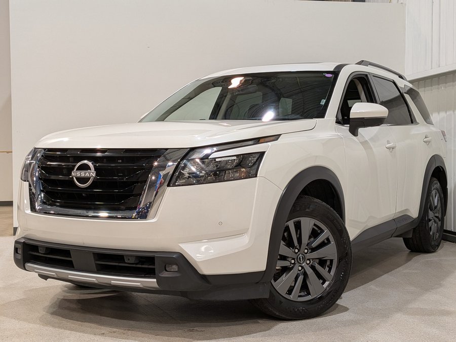 Nissan Pathfinder Rock Creek 4WD 2024 Blanc
