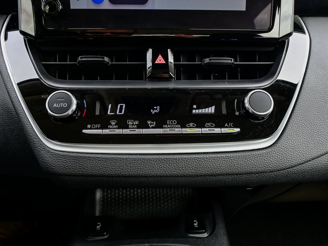 2024 Toyota Corolla LE CVT Black Sherwood Park - photo #25
