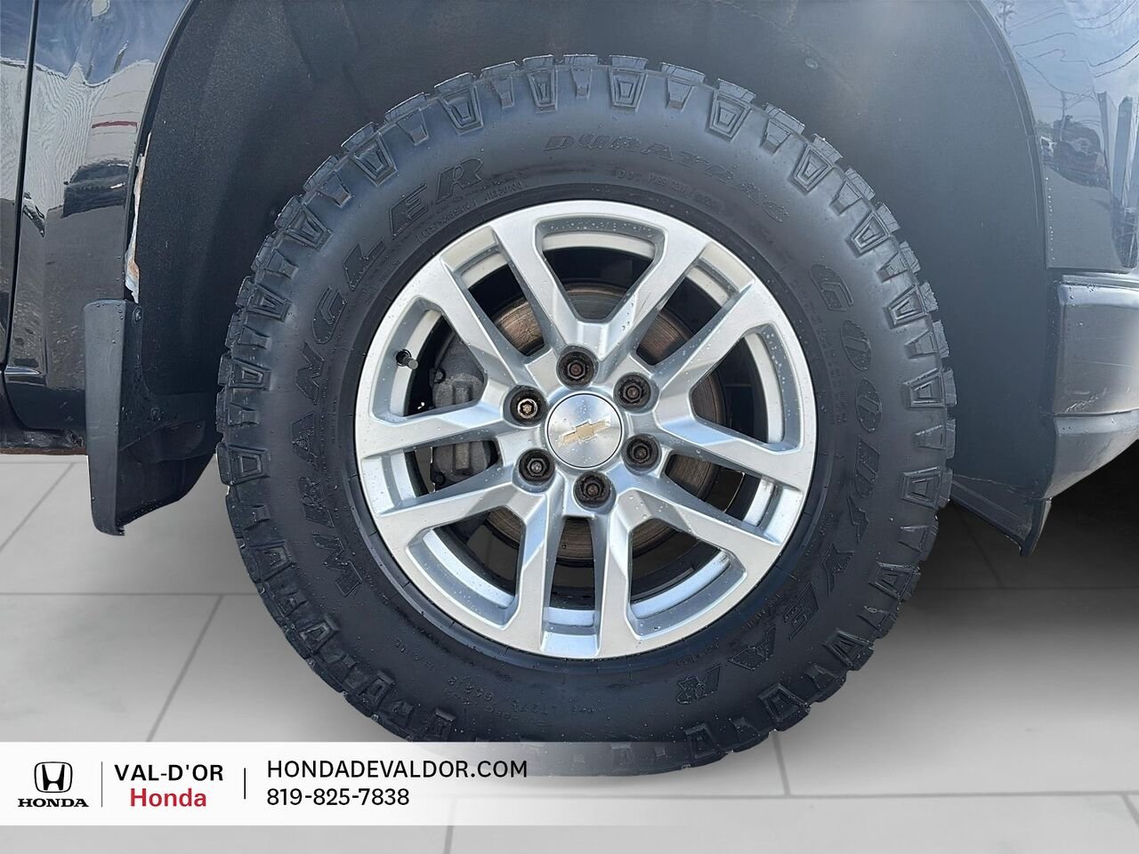 Chevrolet Silverado 1500 WT cabine multiplace 4RM 147 po 2020 Noir Val-d'Or - photo #5